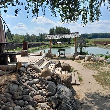 Noclegi U Janusza Zalesie  Exteriör bild