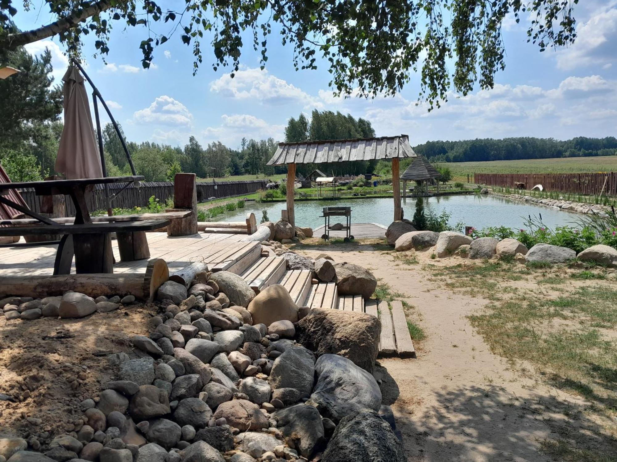 Noclegi U Janusza Zalesie  Exteriör bild